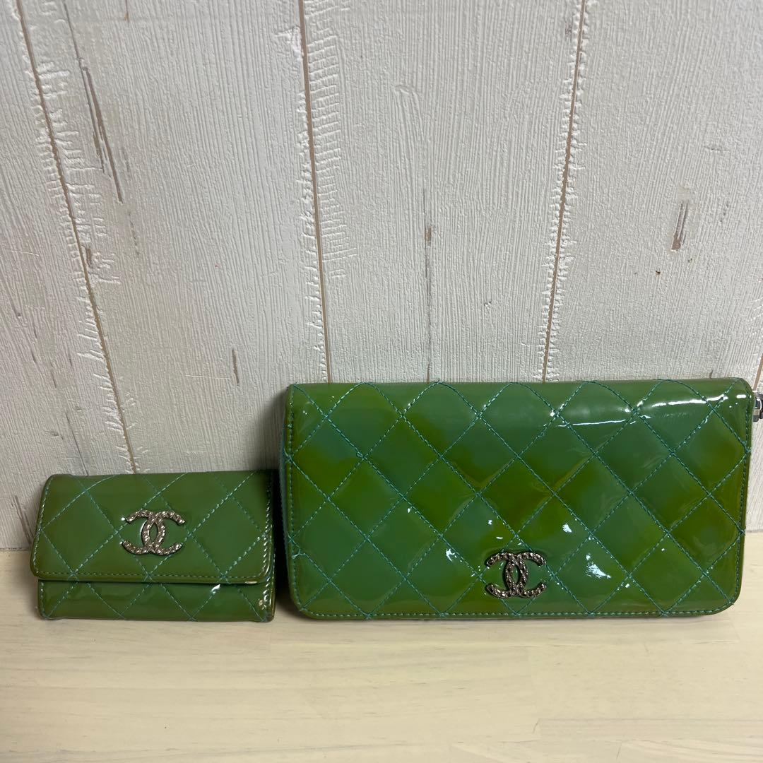 CHANEL グリーン キルティング長財布　キーケース付