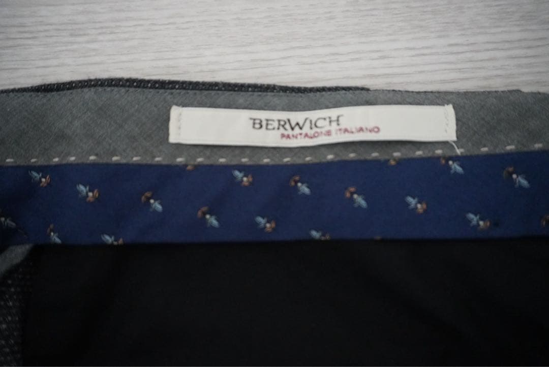 BERWICH スラックスパンツ　イタリア製　秋冬　ベルウィッチ