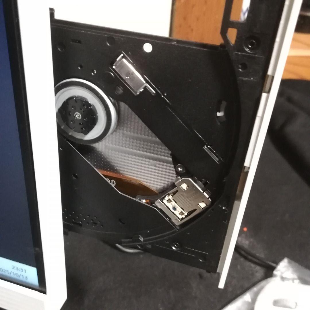 レノボ 超狭枠24インチ i5-9400T 16GB　SSD512+HDD1TB