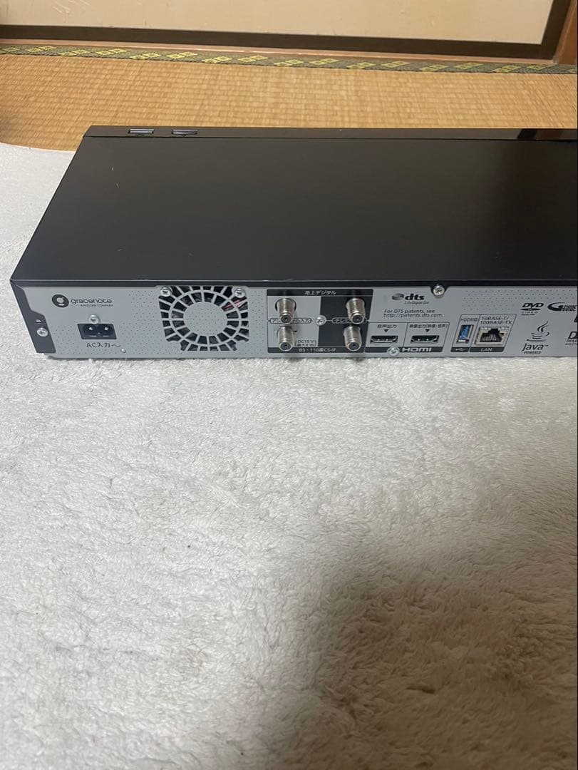 パナソニック 4TB 3チューナー ブルーレイレコーダー DMR-4CT401