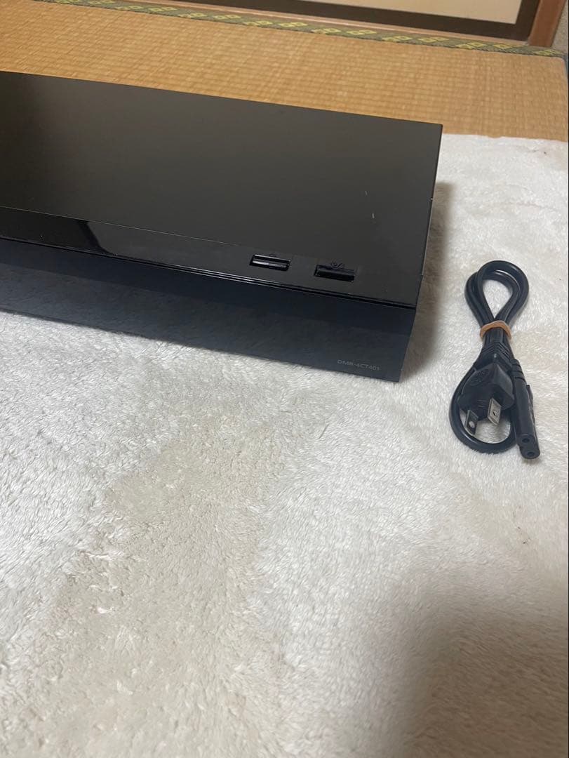 パナソニック 4TB 3チューナー ブルーレイレコーダー DMR-4CT401