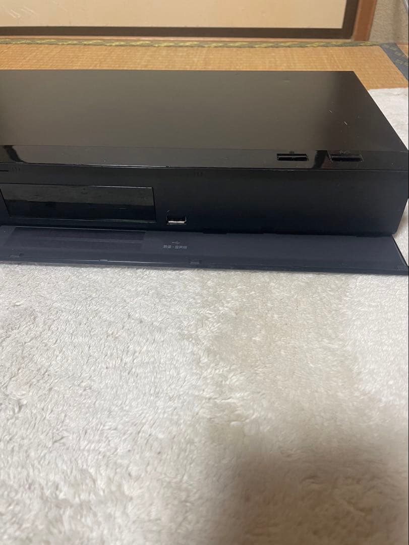 パナソニック 4TB 3チューナー ブルーレイレコーダー DMR-4CT401