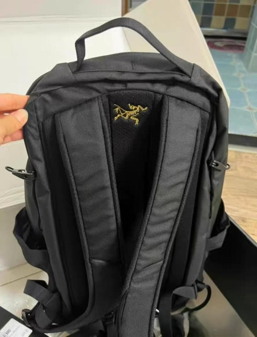 Arc'teryx ブラック リュック 26L