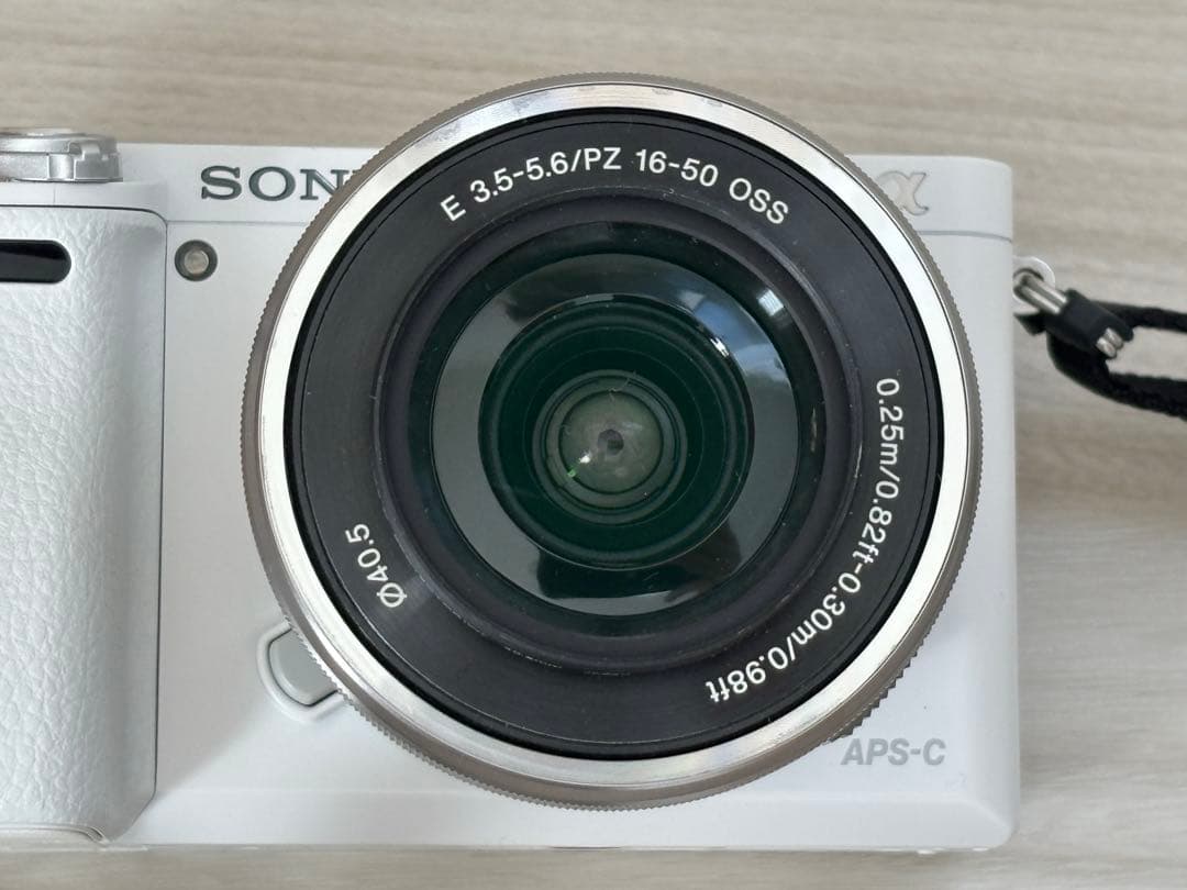 SONY α6000 ホワイト