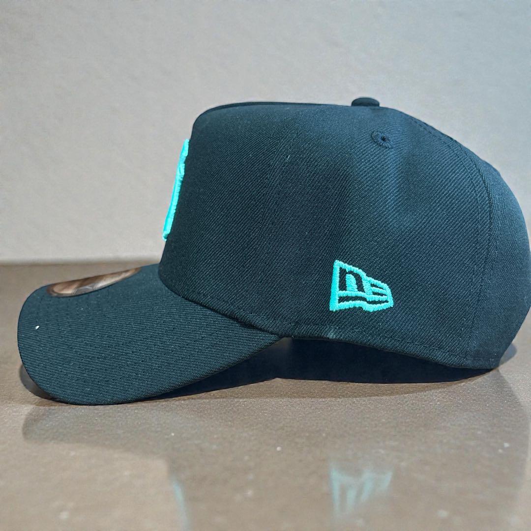 【希少・海外限定】1点New Era 9FORTY ブラック/ティファニーブル