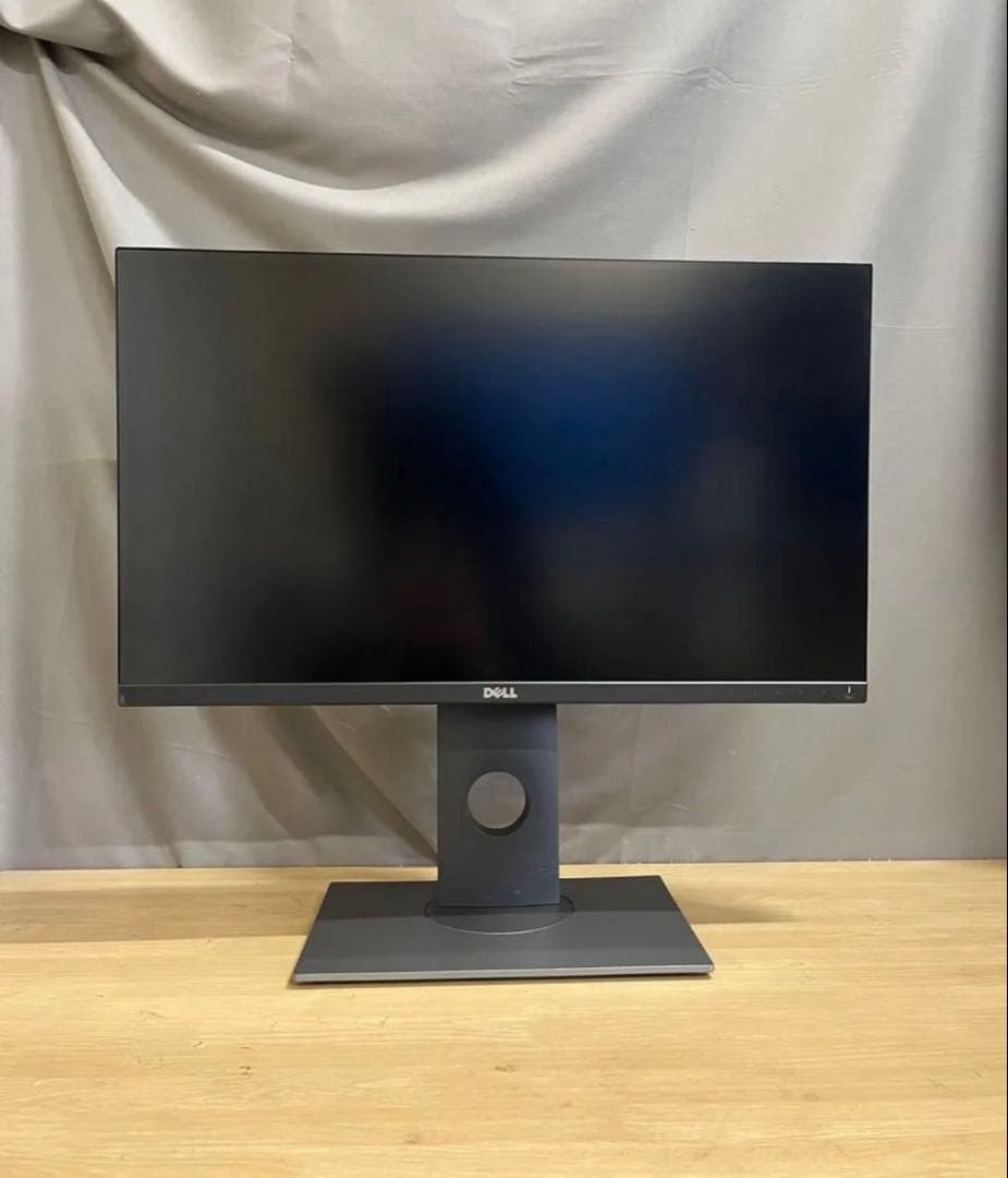 DELL UP2516D 25インチモニター　 PS4対応　回転機能 2k