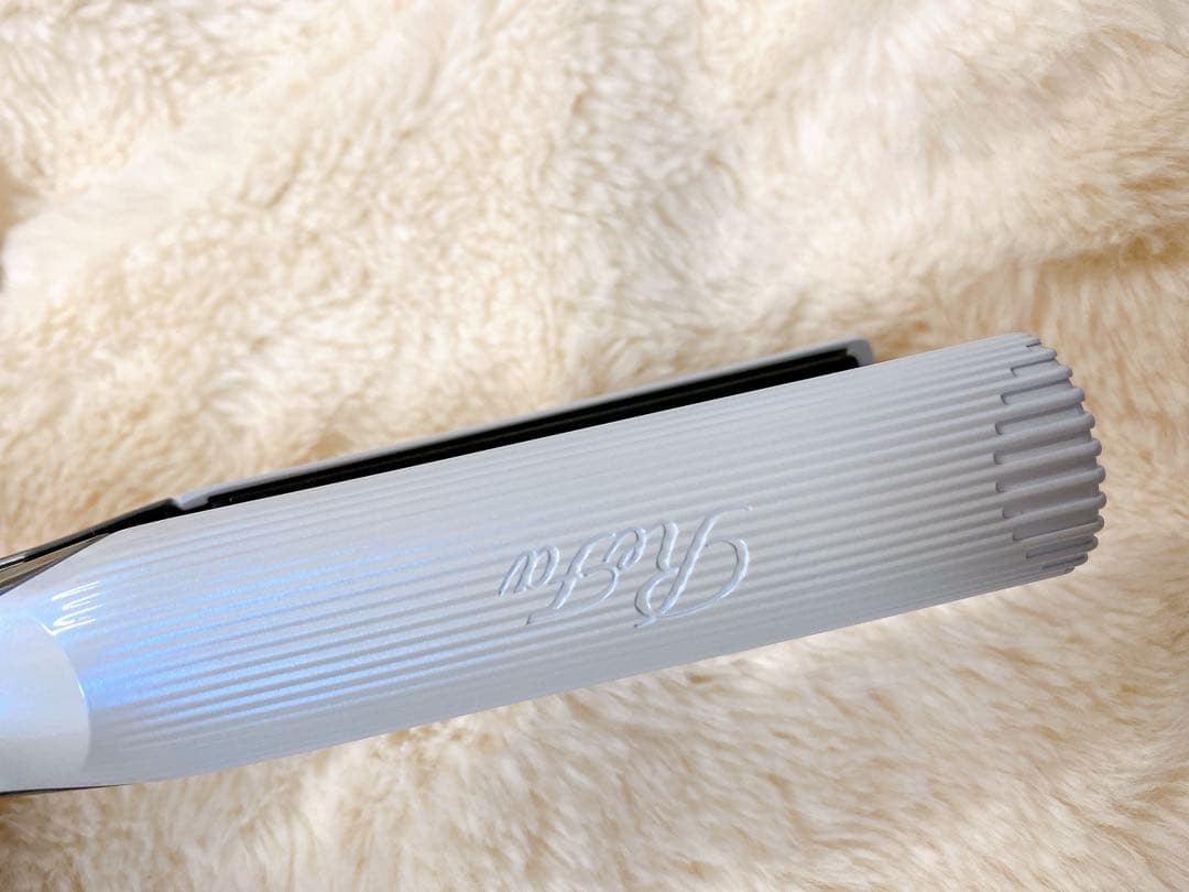 【超美品】ReFa/リファビューテック ストレートアイロン/ホワイト キャップ有