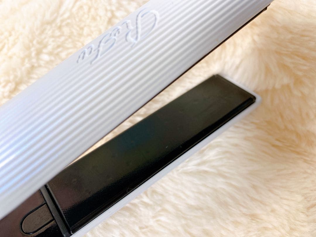 【超美品】ReFa/リファビューテック ストレートアイロン/ホワイト キャップ有