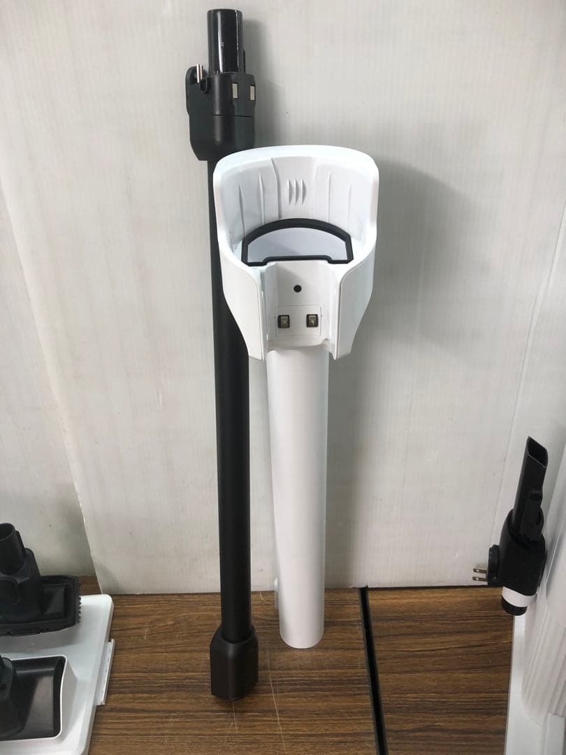 Shark 掃除機　CLEAN SENSE IQ IW3145J 送料無料