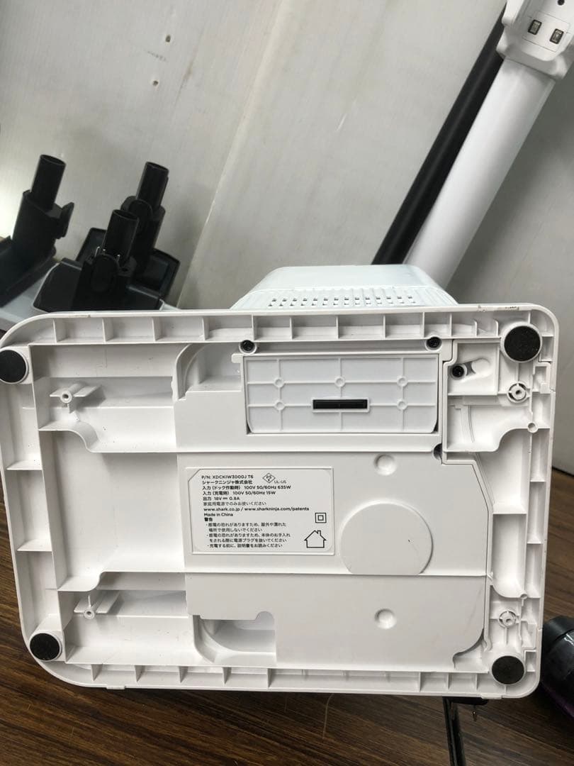 Shark 掃除機　CLEAN SENSE IQ IW3145J 送料無料