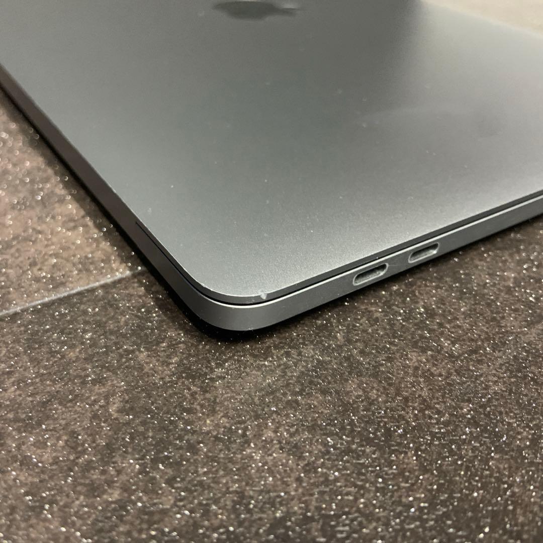 こ*＠様 MacBook pro シルバー 充電器付き