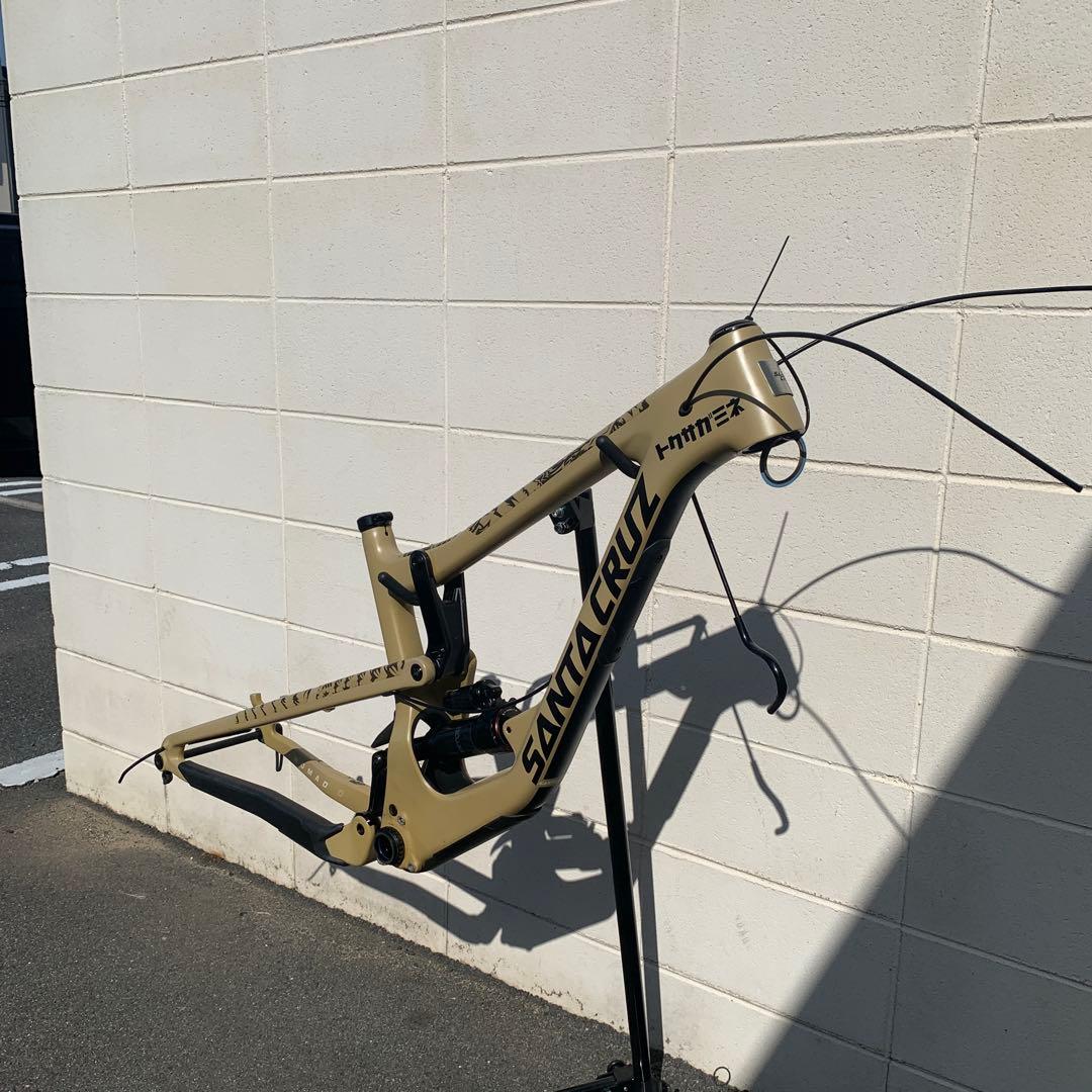 ⭐︎ ezzmoke ⭐︎ SANTACRUZ NOMAD C 2018