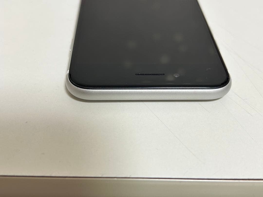 iPhoneSE 第2世代 ホワイト 128GB SIMロックフリー 超美品