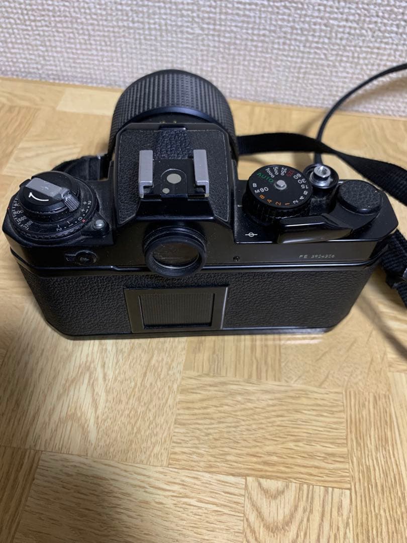 Nikon FE カメラ