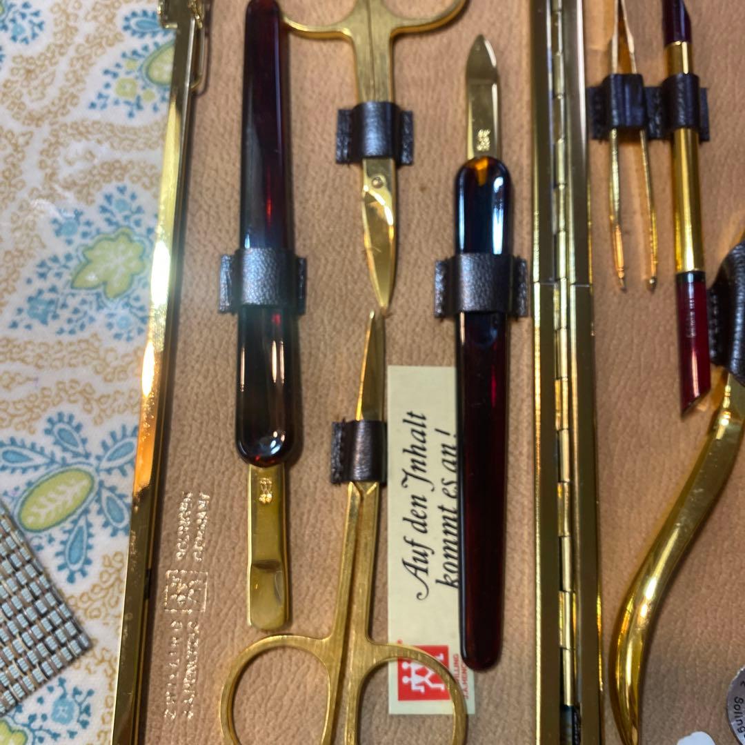 ヘンケルス　ネイルケアセット