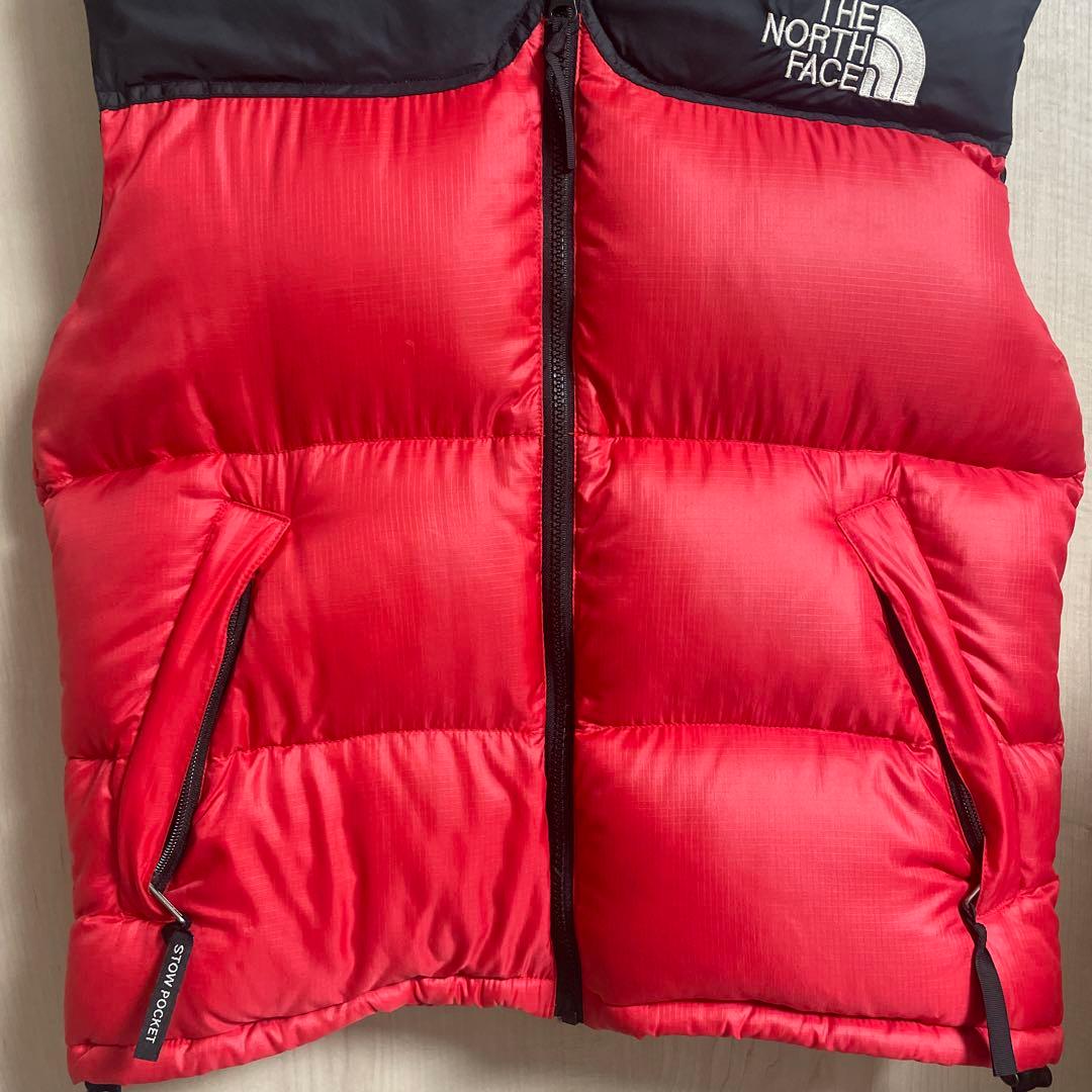 【激安】THE NORTH FACE ダウンベスト赤黒
