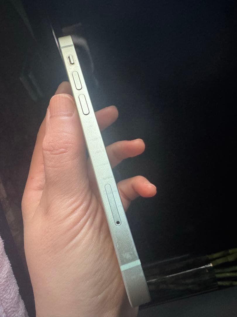 iPhone 12 mini 128GB SIMロック無し