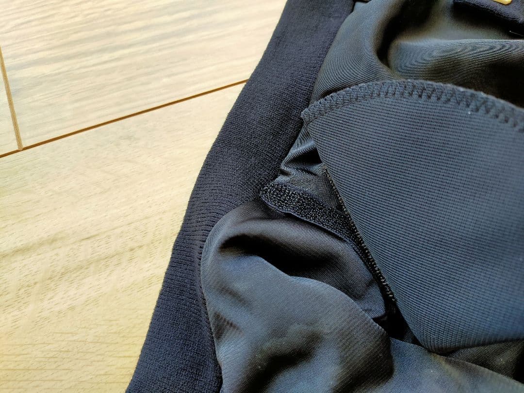 極美品YUKI TORII ユキトリイ 黒華やか上品ドットリ柄カーディガン40