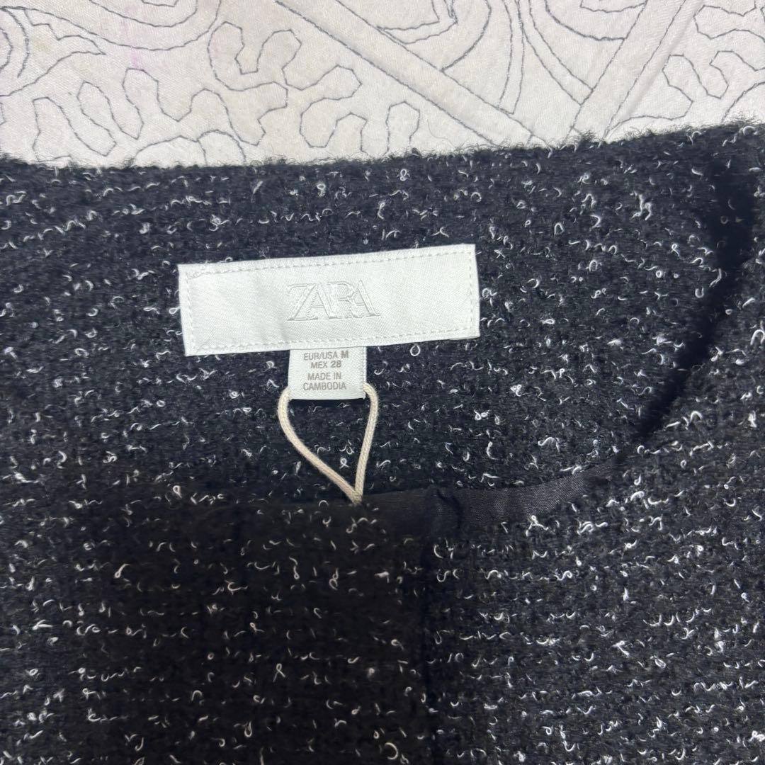 ザラ　完売品　テクスチャ生地　ベルト付きブレザー　ジャケット　アウターMサイズ