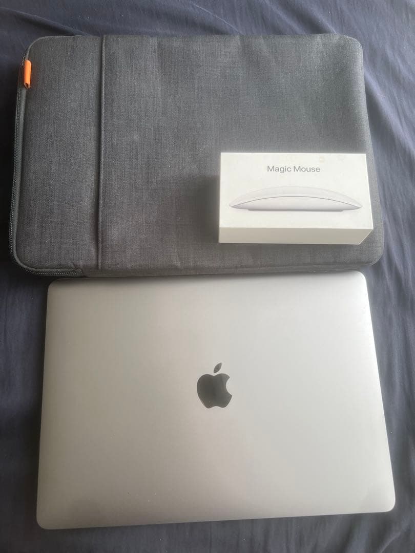 美品）MacBook Air M1 /13インチ/8GB/256GB マウス付き