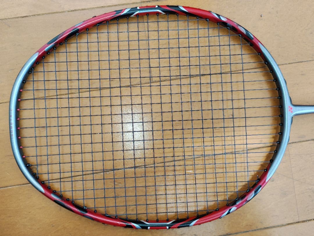 め*ん様 美品！ YONEX アークセイバー11プロ 4UG5
