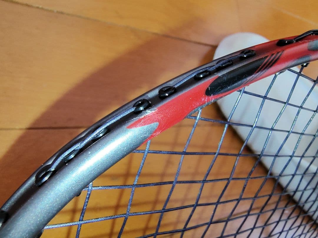 め*ん様 美品！ YONEX アークセイバー11プロ 4UG5