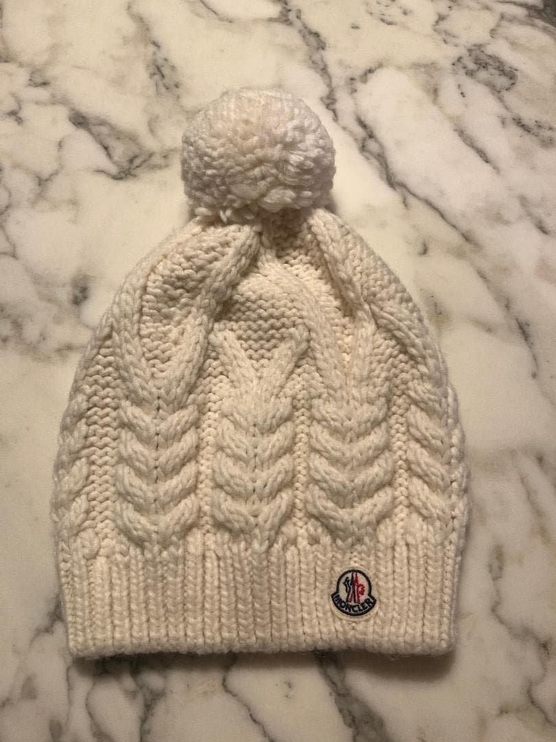 moncler モンクレーニットキャップ