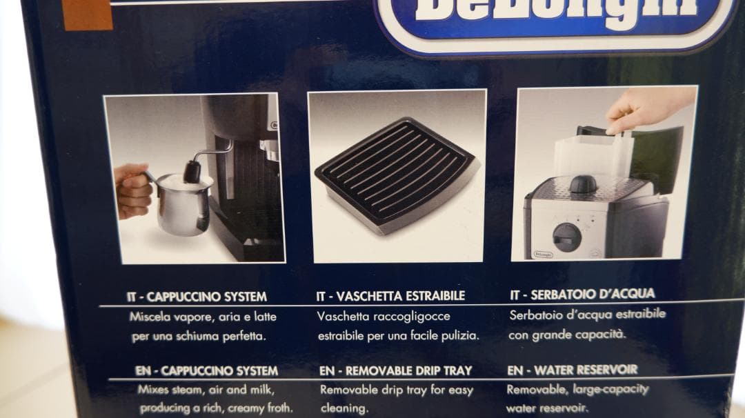 DeLonghi エスプレッソ カプチーノメーカー ブラック EC152J