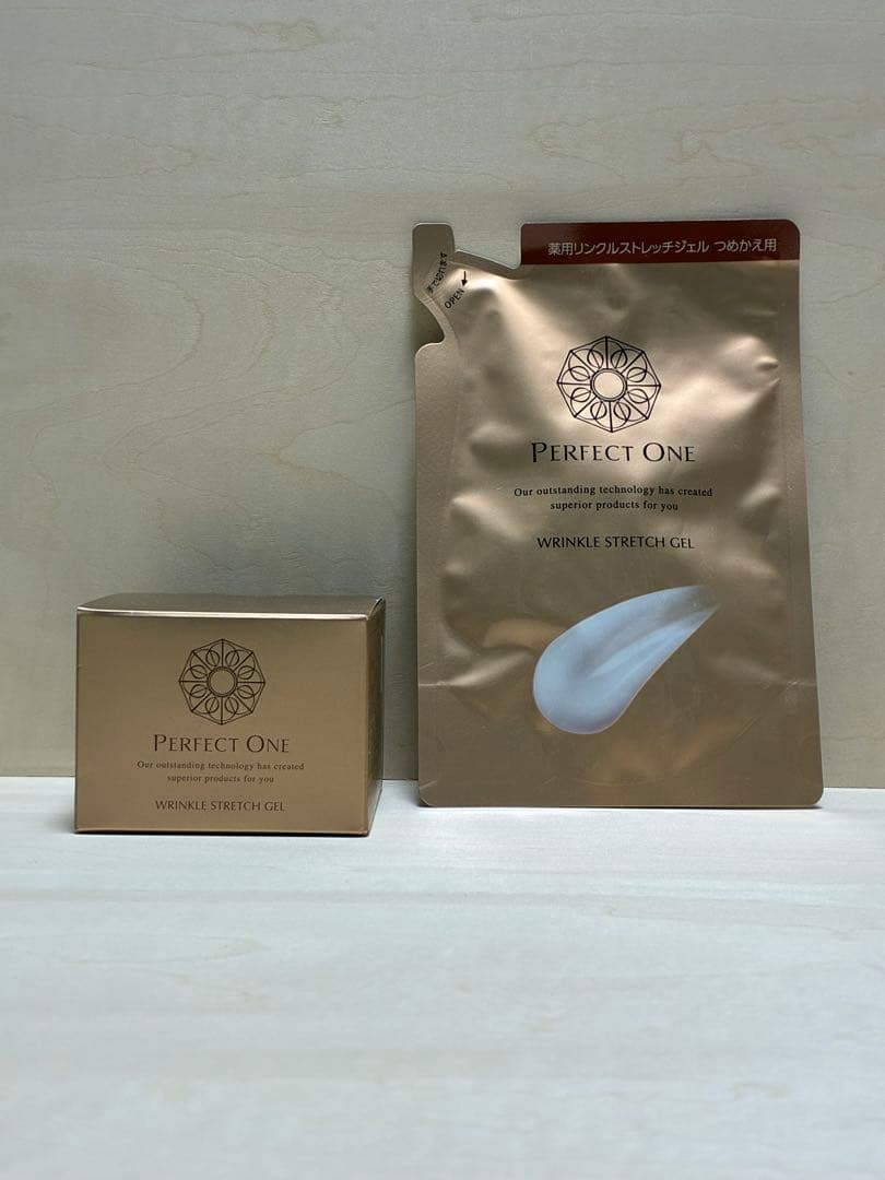 未開封　パーフェクトワン　薬用リンクルストレッチジェル　50g+詰め替え