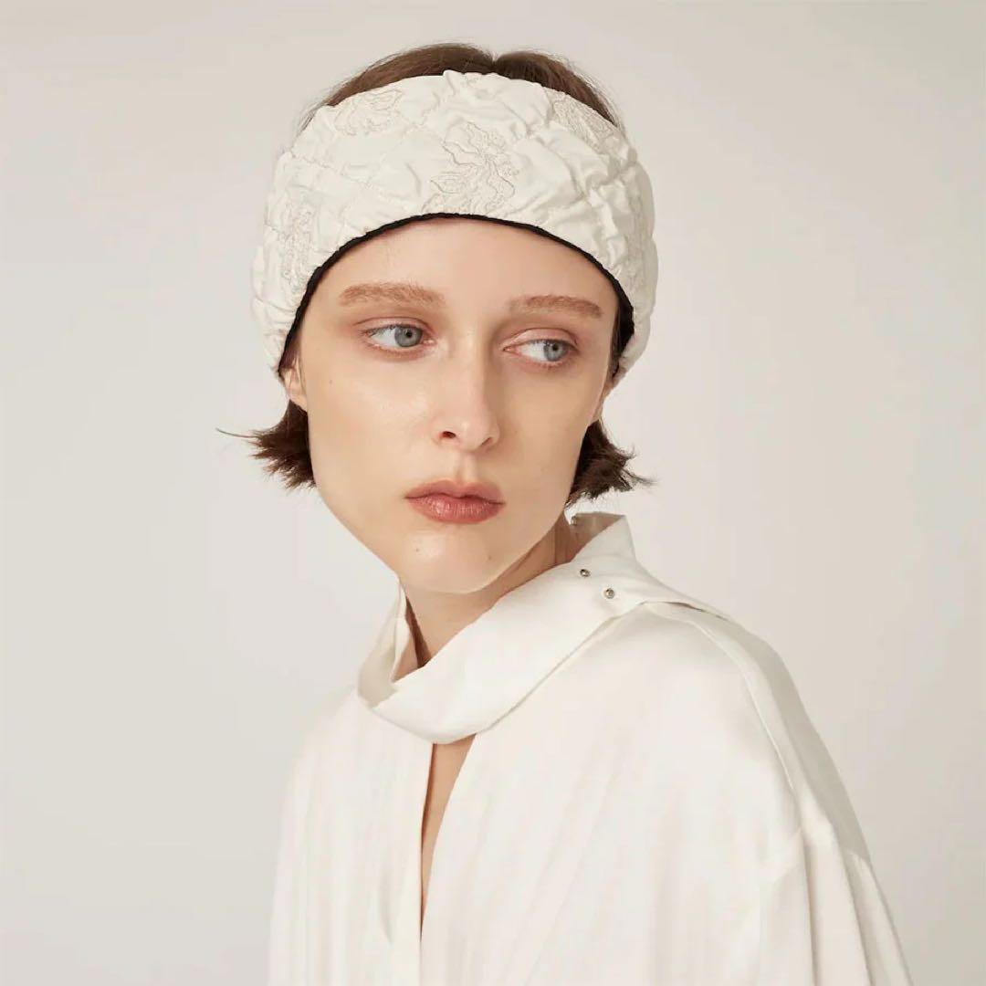 ヘアアクセサリー Dahlia shrinking embroidery headband