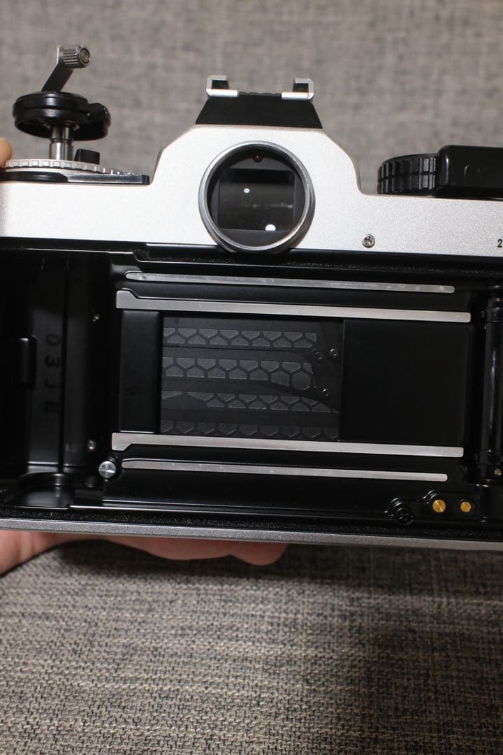 Nikon FE2＋Ai nikkor50mmf1.4セット