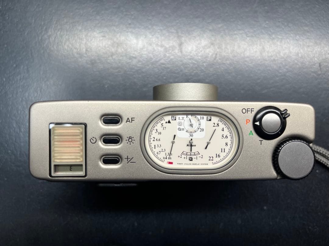 Nikon 35Ti フィルムカメラ ケース付き