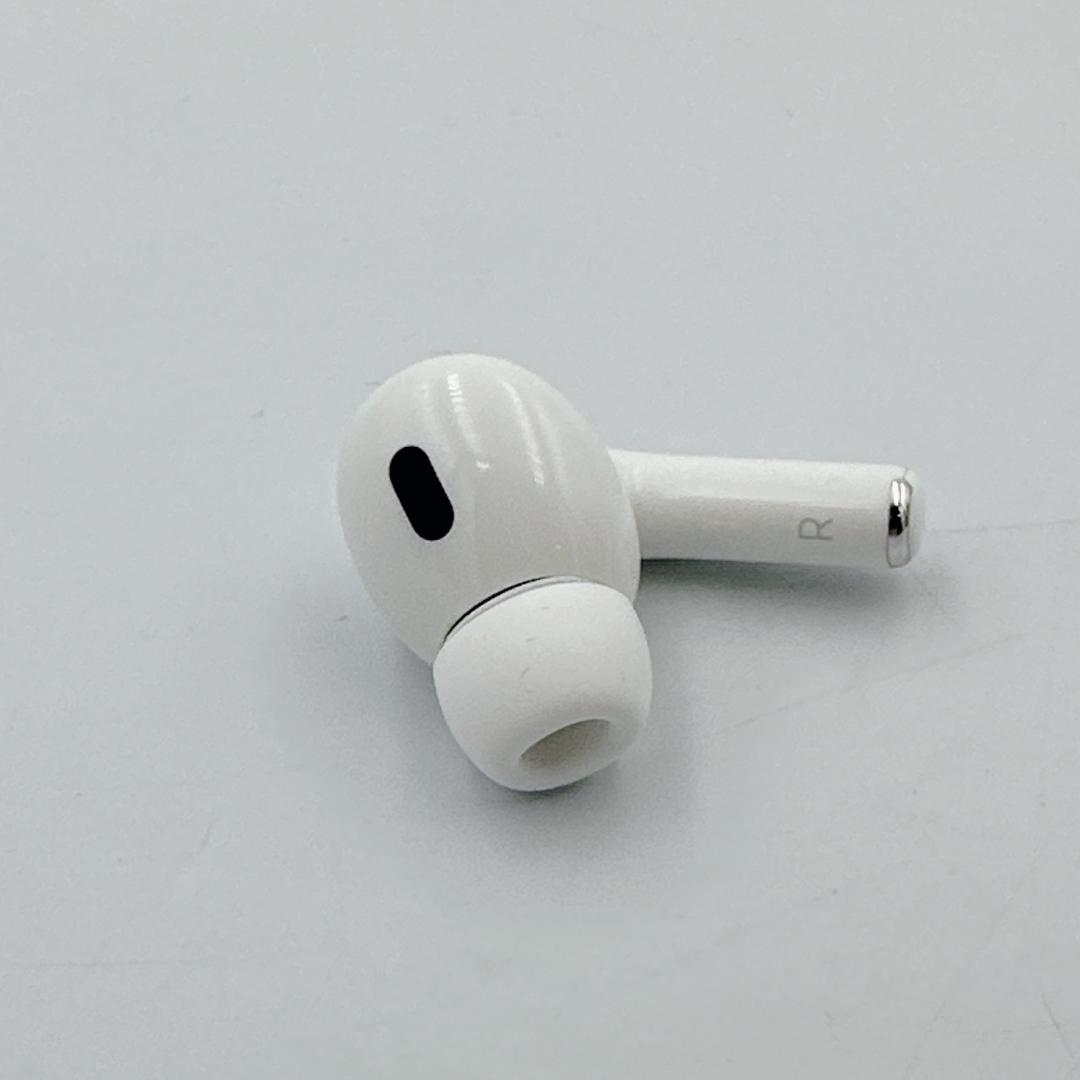 専用予約済み【ほぼ未使用】Apple AirPods Pro 第2世代 右耳のみ