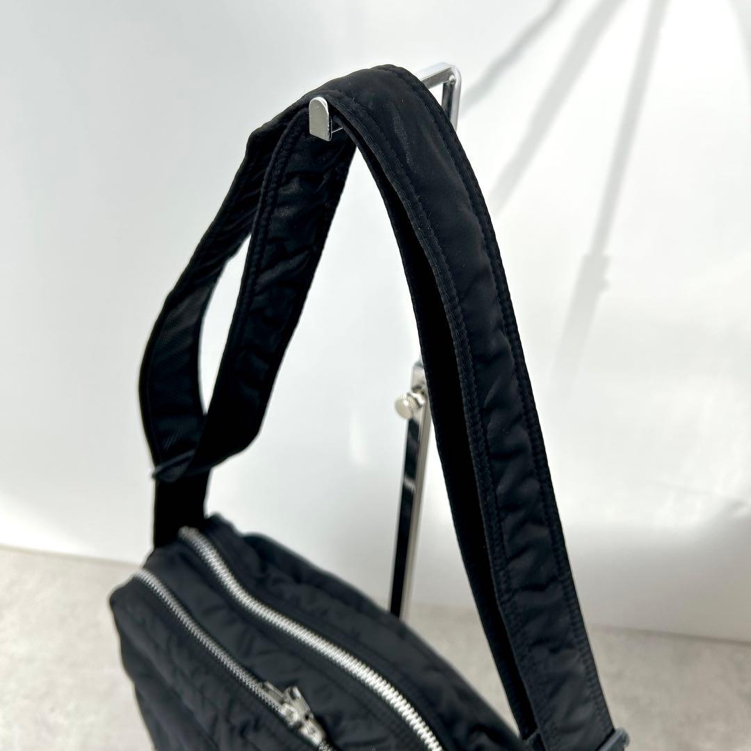 【美品✨️】吉田カバン PORTER TANKER ショルダーバッグ (L) 黒