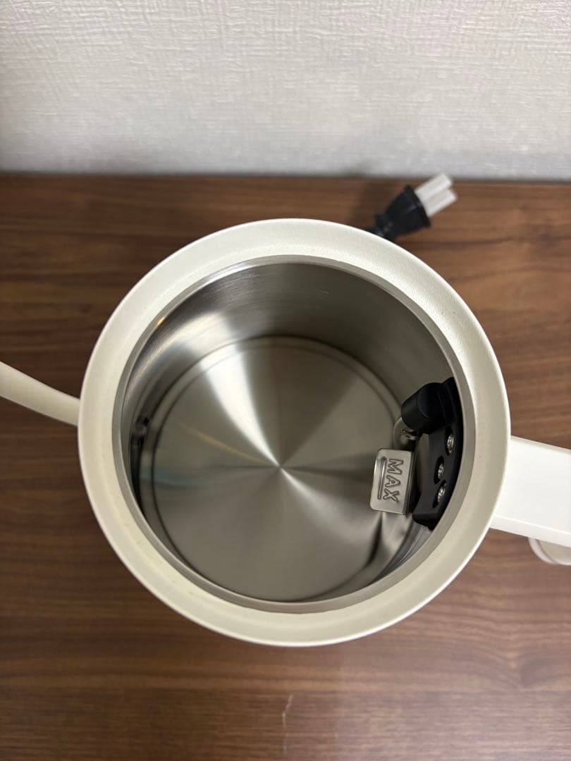 BALMUDA 電気ケトル ホワイト