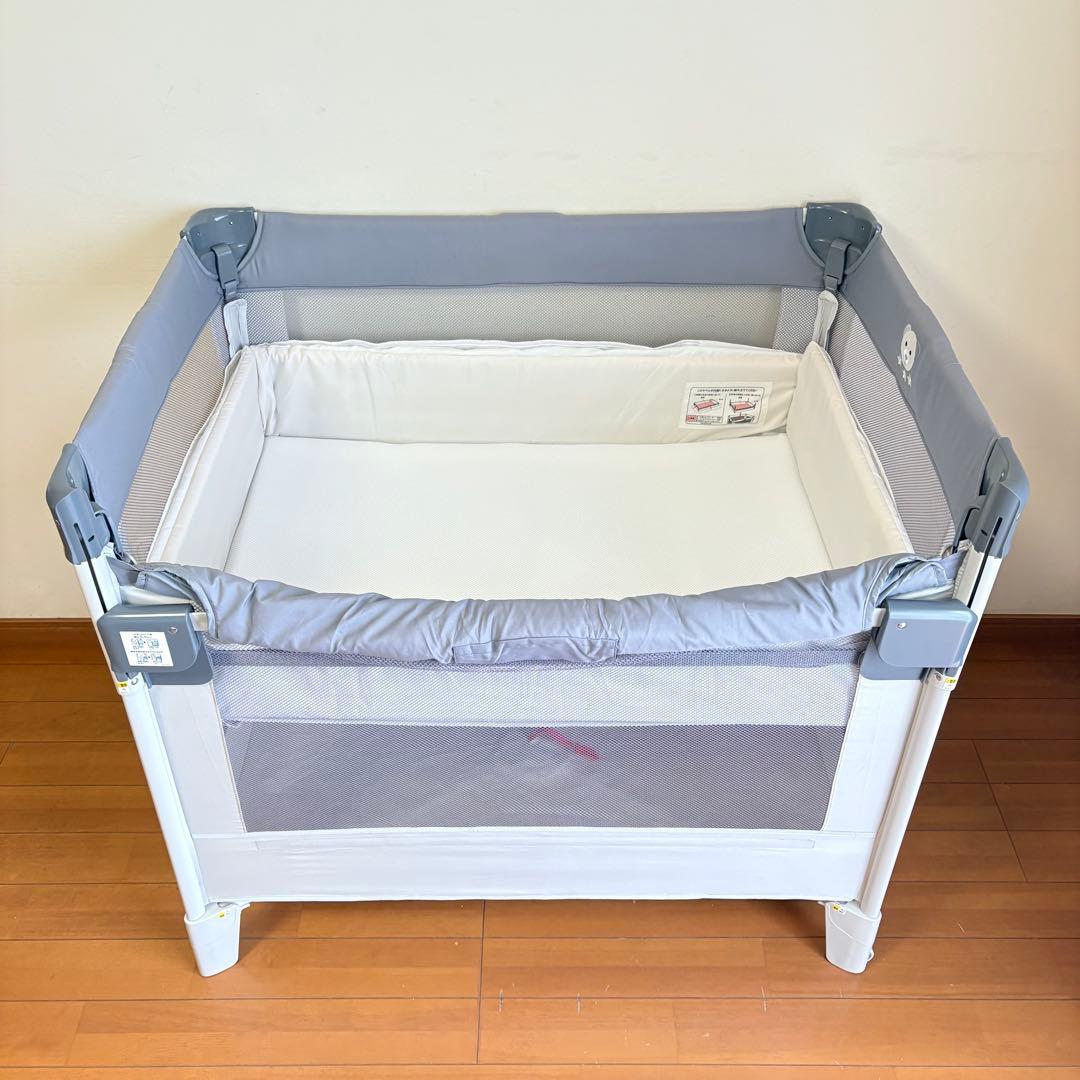 【美品・付属品完備】アップリカ ココネルエアーABベビーベッド グレーベアー