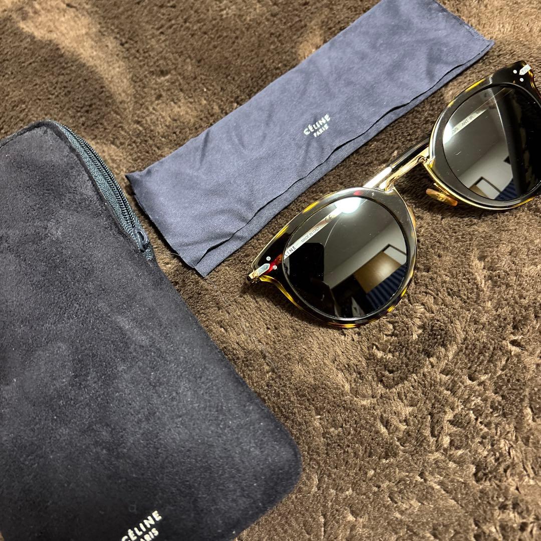 セリーヌ　アイウェア ブラウンキャット サングラス