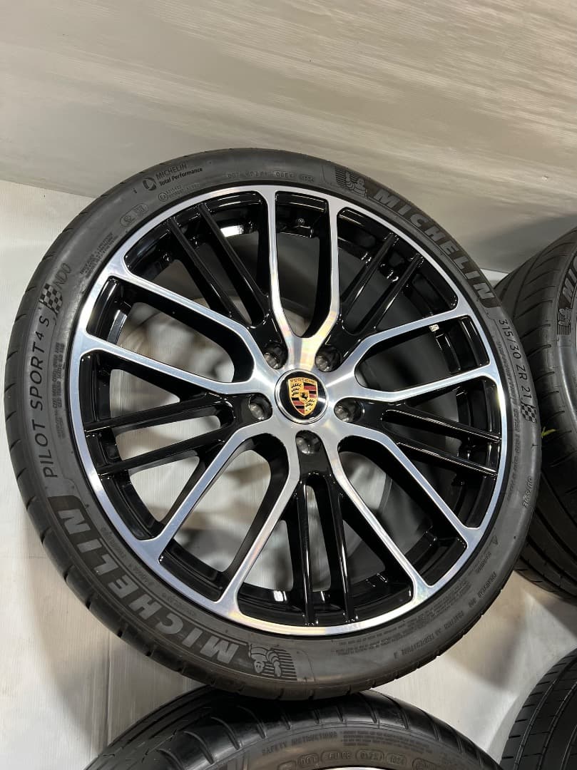 ★ポルシェ パナメーラ 971 オプション純正 21インチ