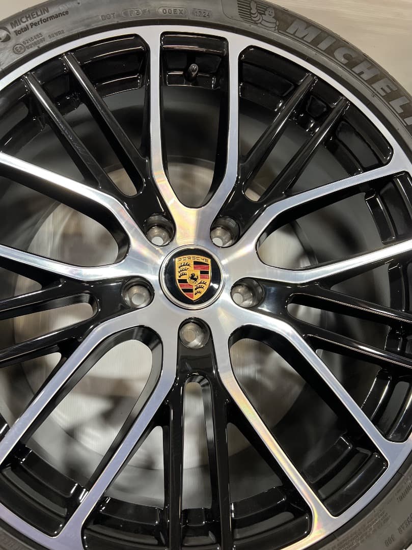 ★ポルシェ パナメーラ 971 オプション純正 21インチ