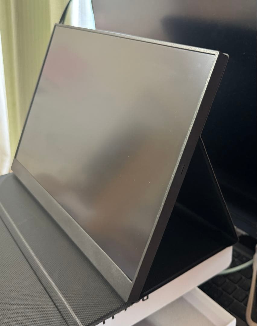 16インチ 2K モバイルモニター　 UPERFECT