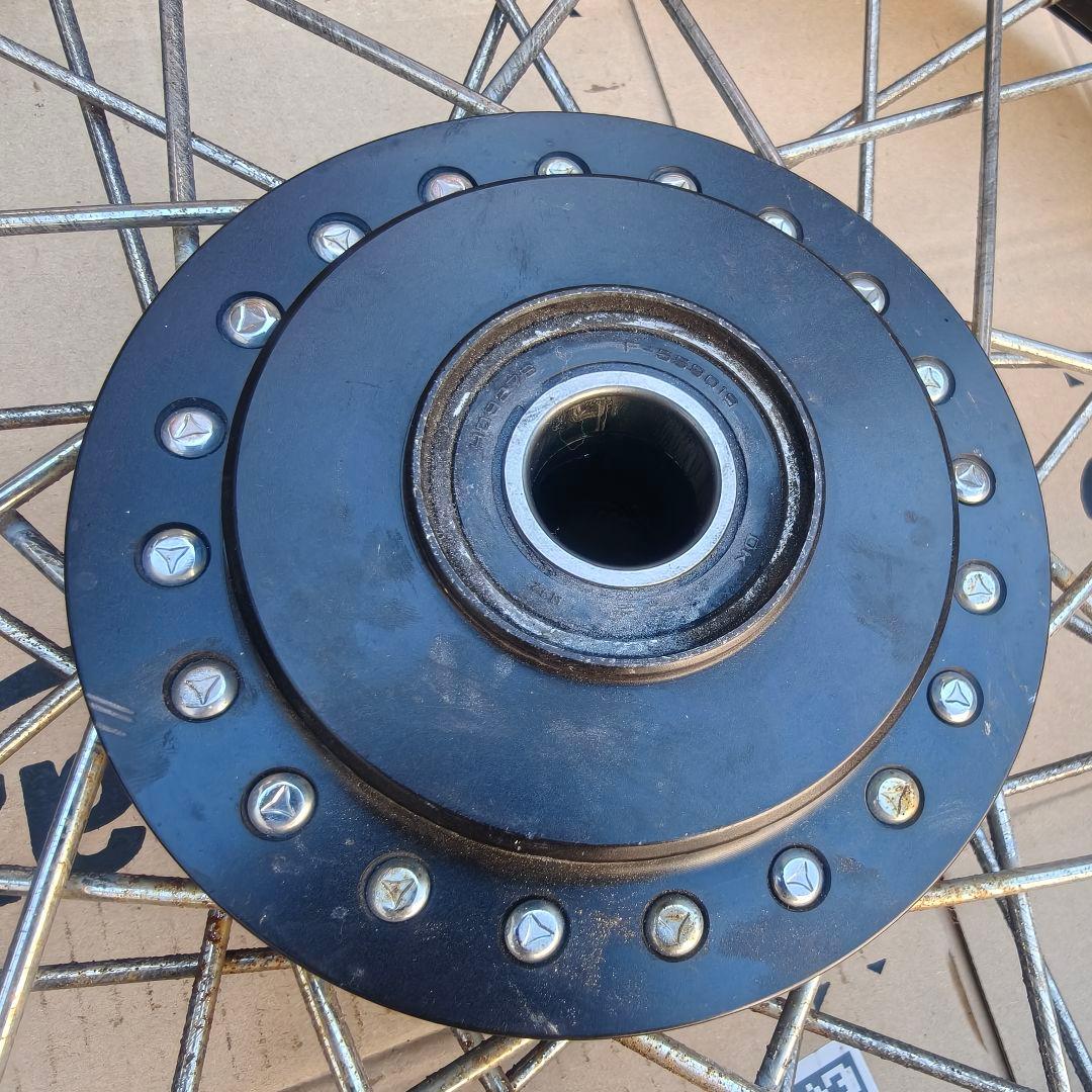 スポーツスター 09 純正スポークホイール フロントのみ