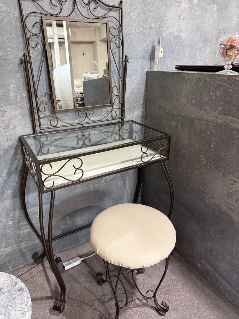 【２月中旬発送】ドレッサー＆スツール Celestia