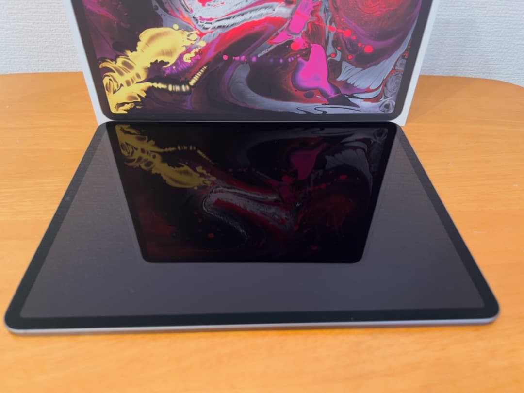iPad Pro 12.9インチ第3世代 256GB＋キーボード＋液晶保護