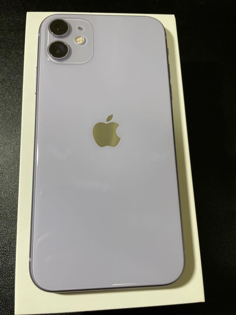 レラ‼️美品 iPhone 11 本体 パープル64GB SIMフリー