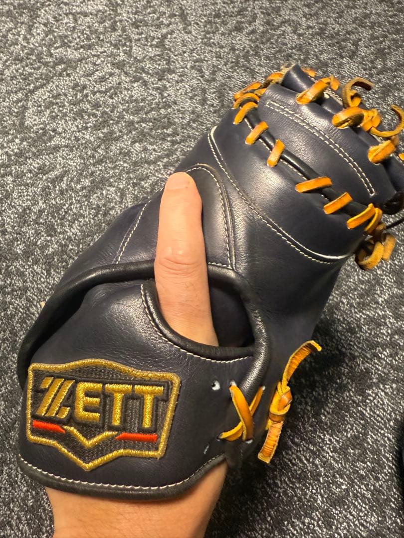 ZETT 軟式　プロステイタスキャッチャーミット