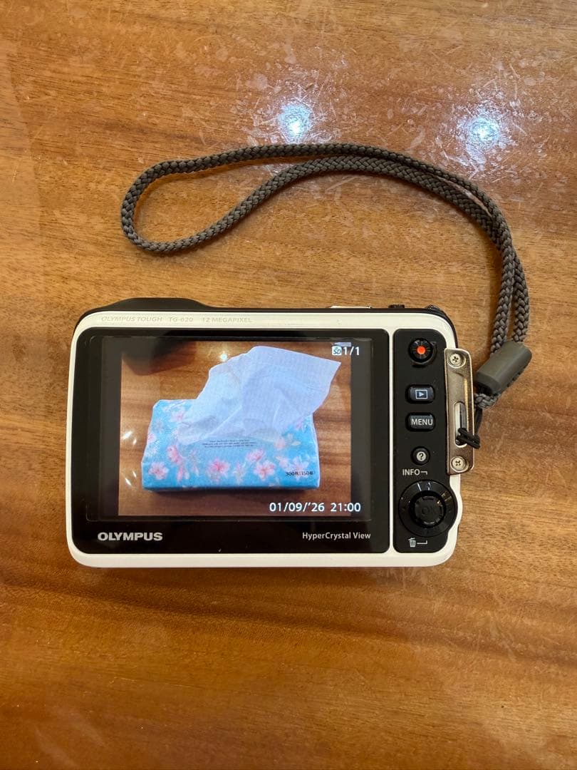 本体美品 オリンパス Tough TG-620デジタルカメラ