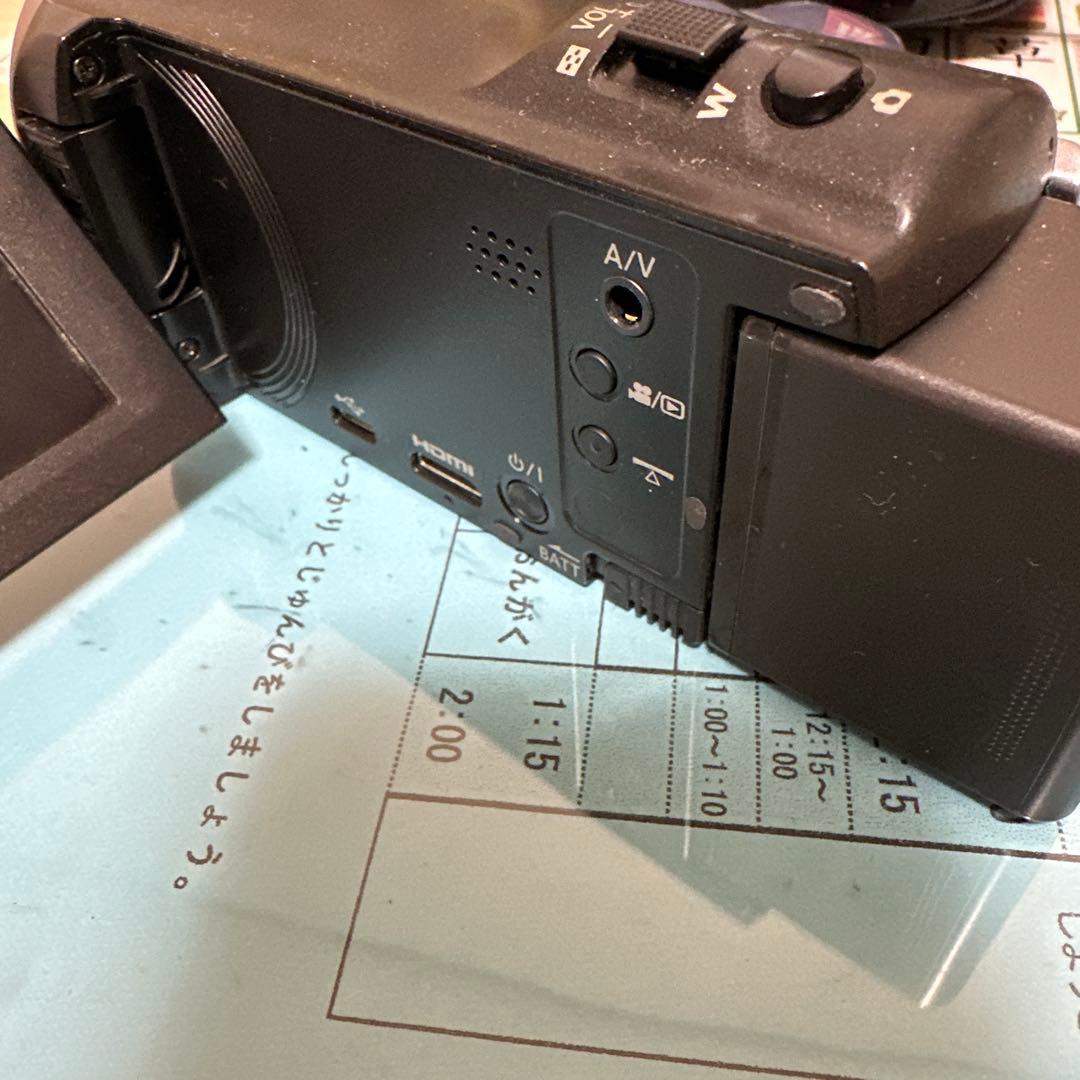 バッテリーなし　Panasonic HC-V360M ビデオカメラ 本体 黒