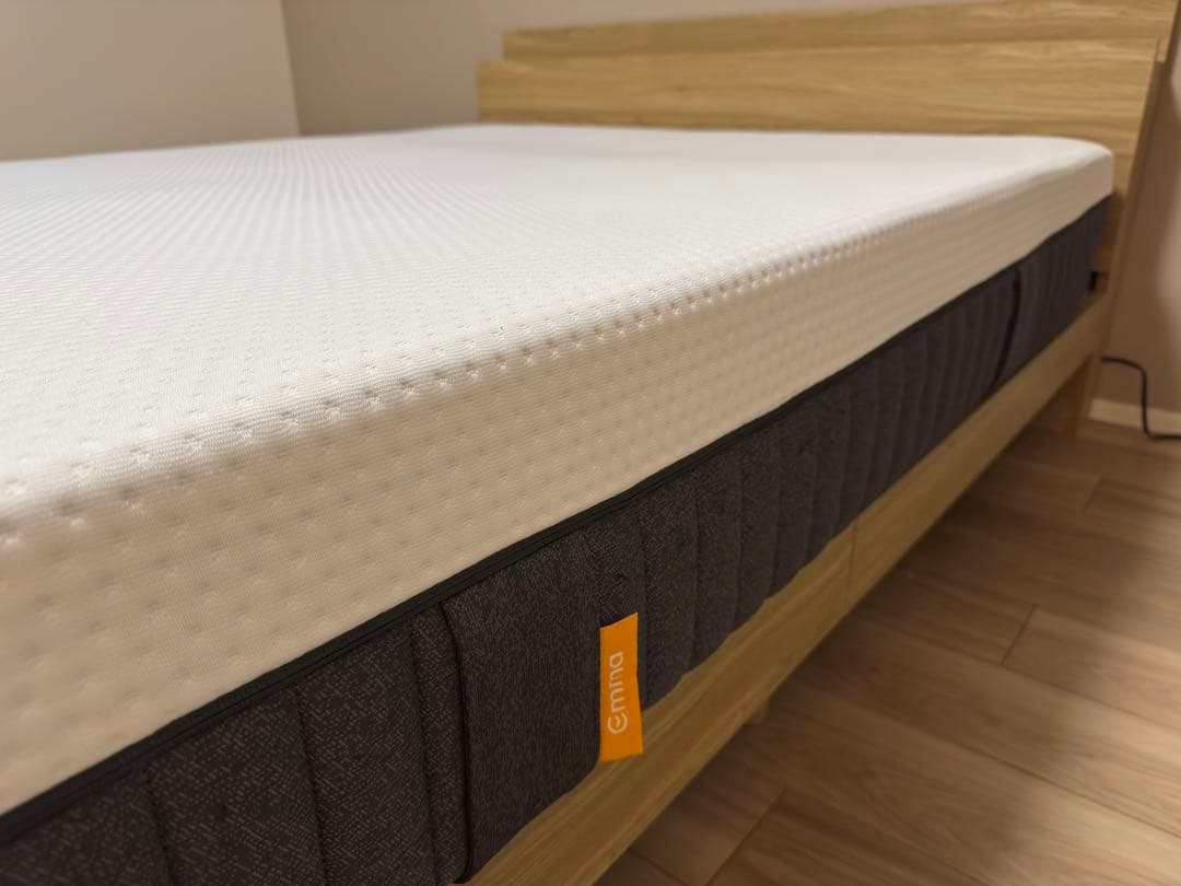 18.5万→3.3万円 エマハイブリッドV2ダブル+棚付きベッド 東京自取限定