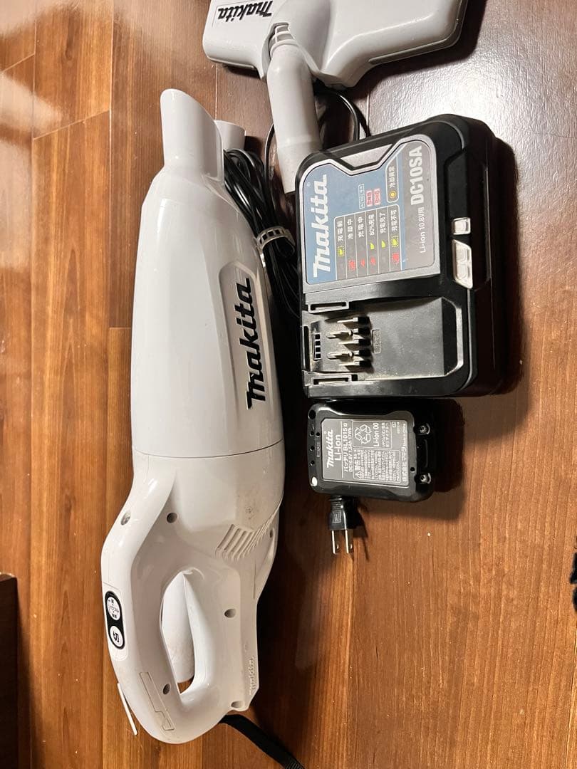 Makita CL108FDSHW 掃除機