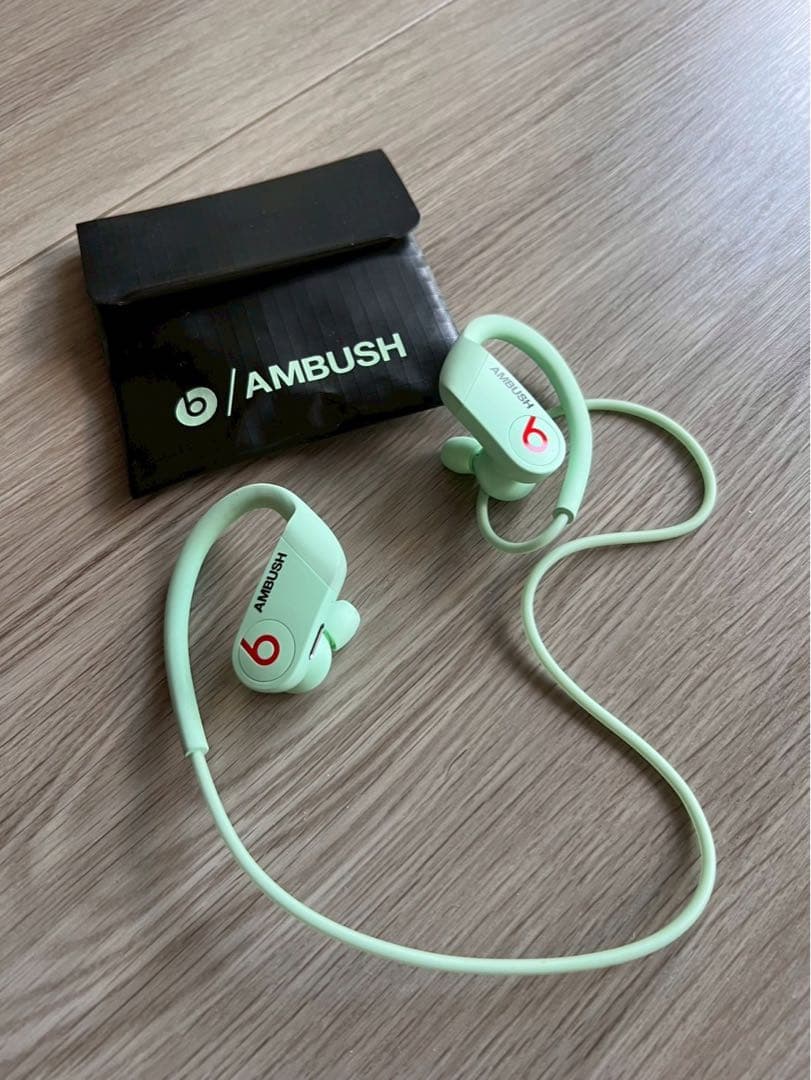 Beats AMBUSH レア　限定　別注　ワイヤレスイヤホン ミントグリーン